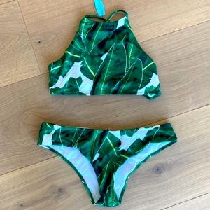 NWT Cupshe Swimsuit - Green Leaf Print